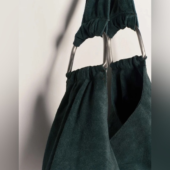 NWT Free People Bobbi Slouch Suede Tote in Pine - Picture 5 of 8